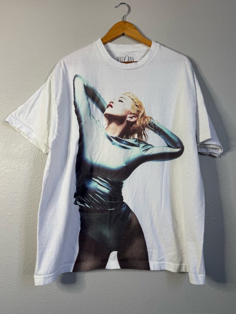 XL MADONNA THE CELEBRATION TOUR CONCERT T-SHIRT